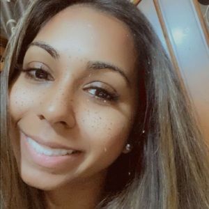 Meet your Posher, Shantelle
